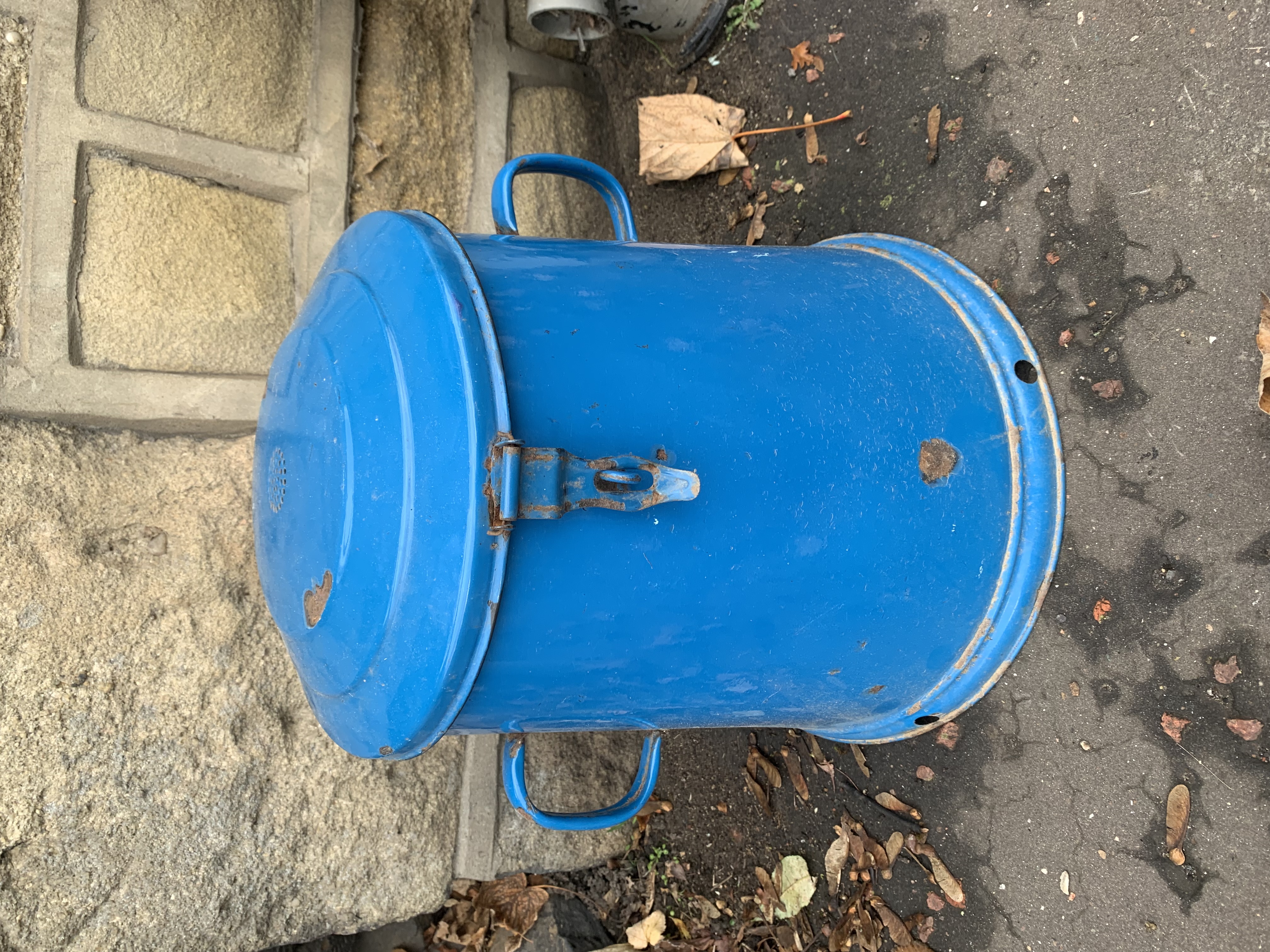 Blue Bin